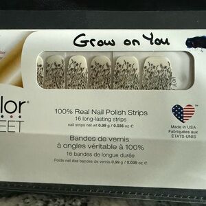 Color Street Grow on You Press-On Nails